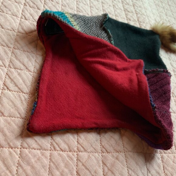 MYCO ANNA-Gladiator tuque winter hat recycle fabric ears cover fur pompom purple - Picture 5 of 7